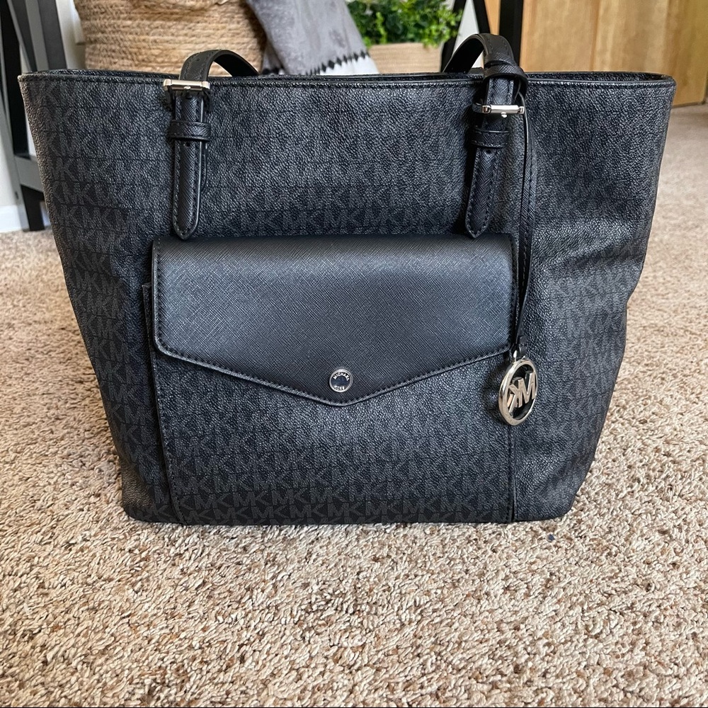 Michael Kors Shoulder Bag